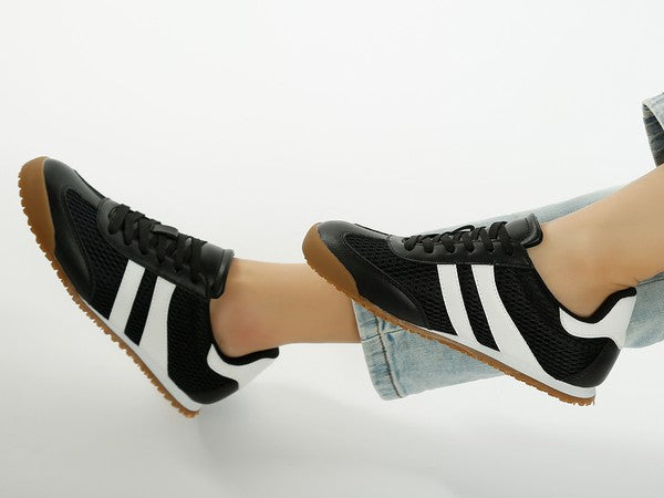 Blaster Casual Striped Lace-Up Sneakers
