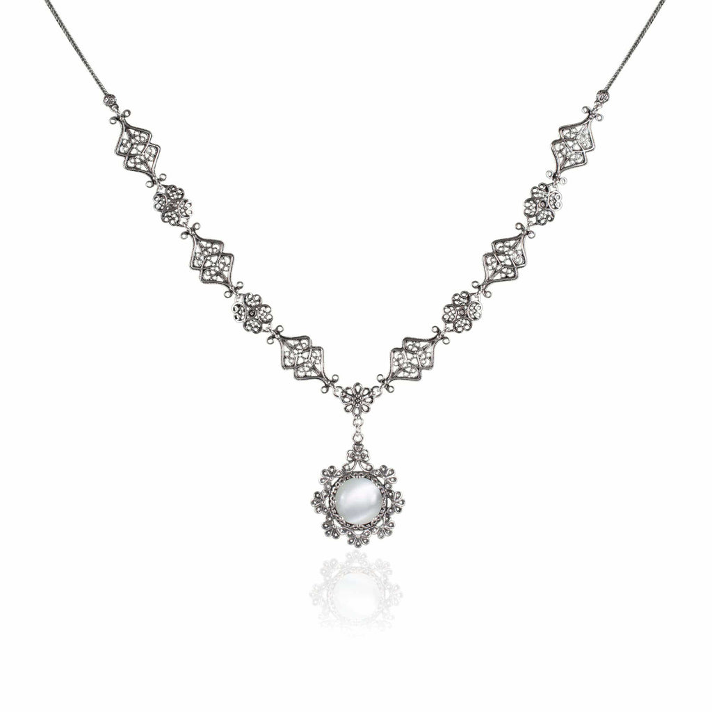 Filigree Art Mother of Pearl Gemstone Women Silver Choker Necklace
