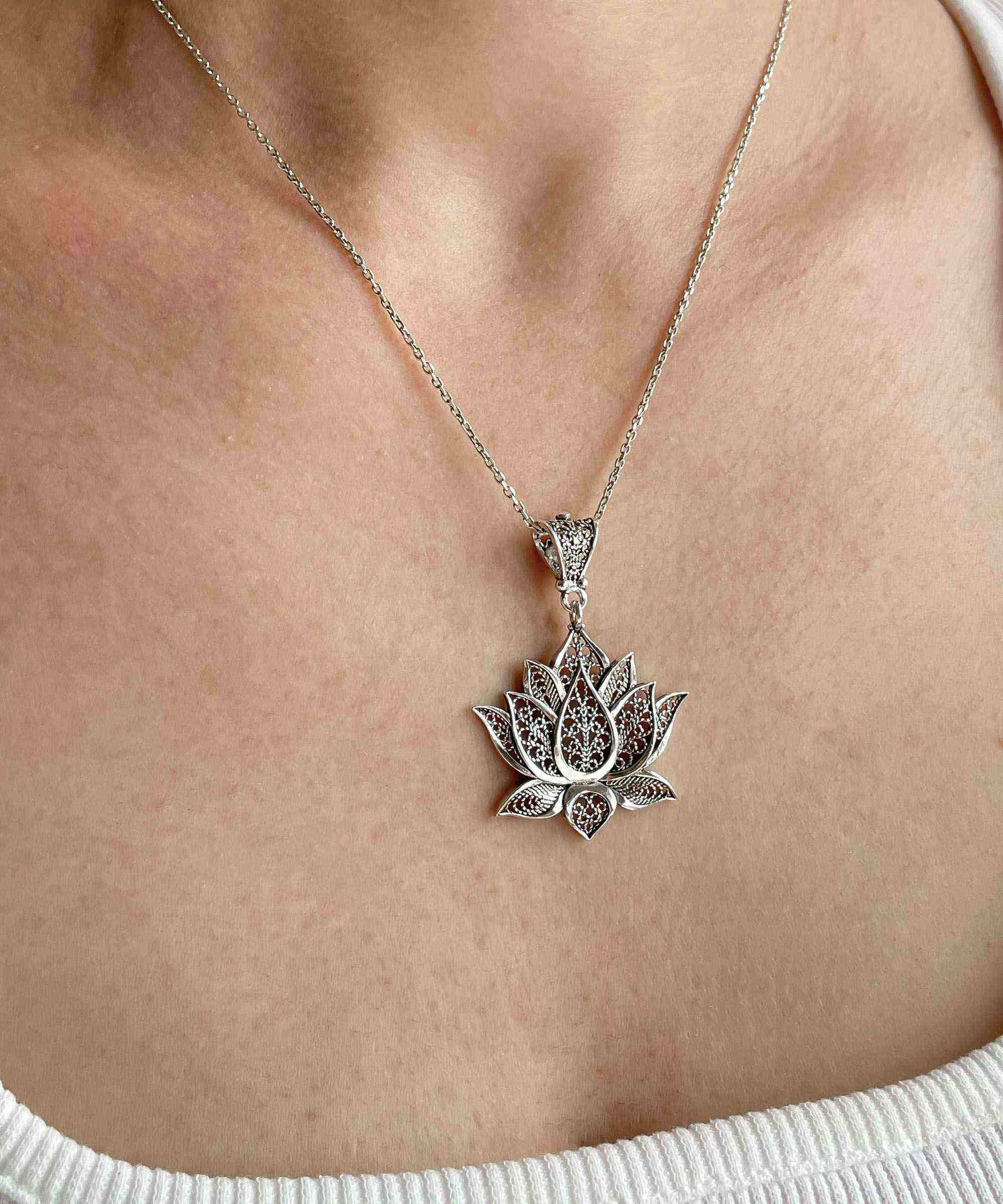 Filigree Art Sterling Silver Lotus Flower Women Pendant Necklace