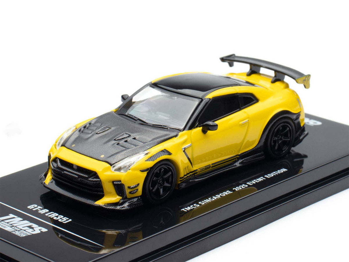 Nissan GT-R (R35) RHD (Right Hand Drive) Yellow with Carbon Hood and Black Top "The Model Car Show Singapore 2025 Event Edition" 1/64 Diecast Model Car by Inno Models-1