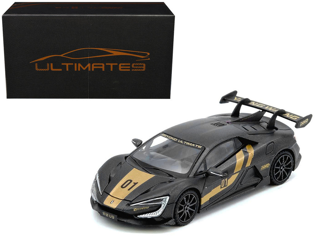 Yangwang U9 #01 Carbon Fiber with Gold Stripes "APA XPO 2025 Event Edition" 1/64 Diecast Model Car by Inno Models-0