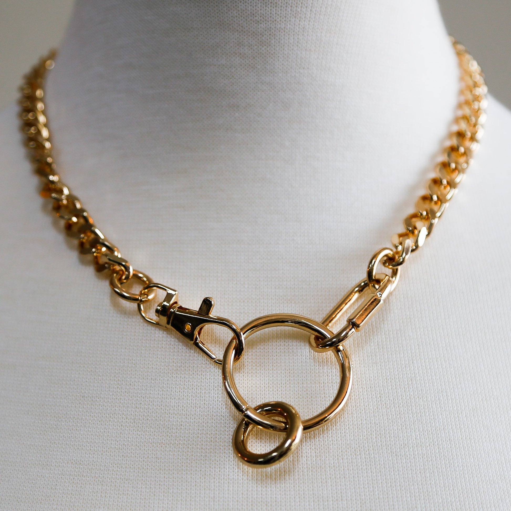 Golden Chain Cascade Necklace – Luxury Gold Statement Necklace