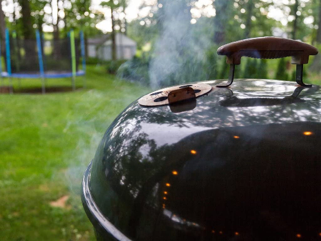 Original Kettle Premium 22 Inch Charcoal Grill Black