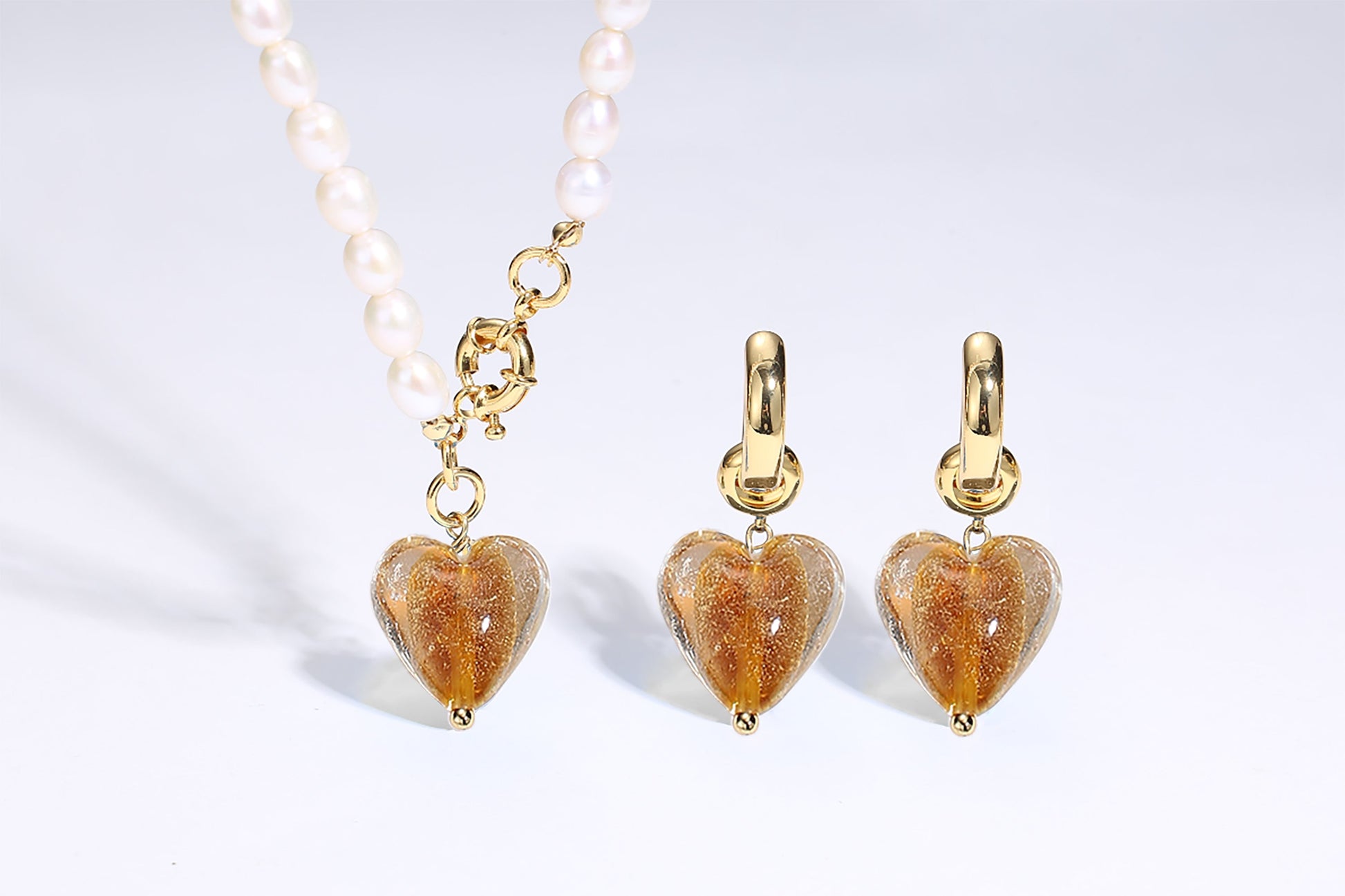 Esmée Amber Glaze Heart Pendant Pearl Necklace