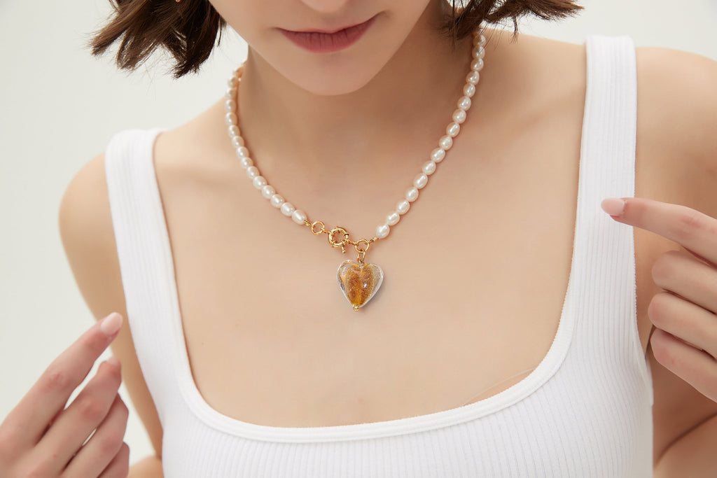 Esmée Amber Glaze Heart Pendant Pearl Necklace