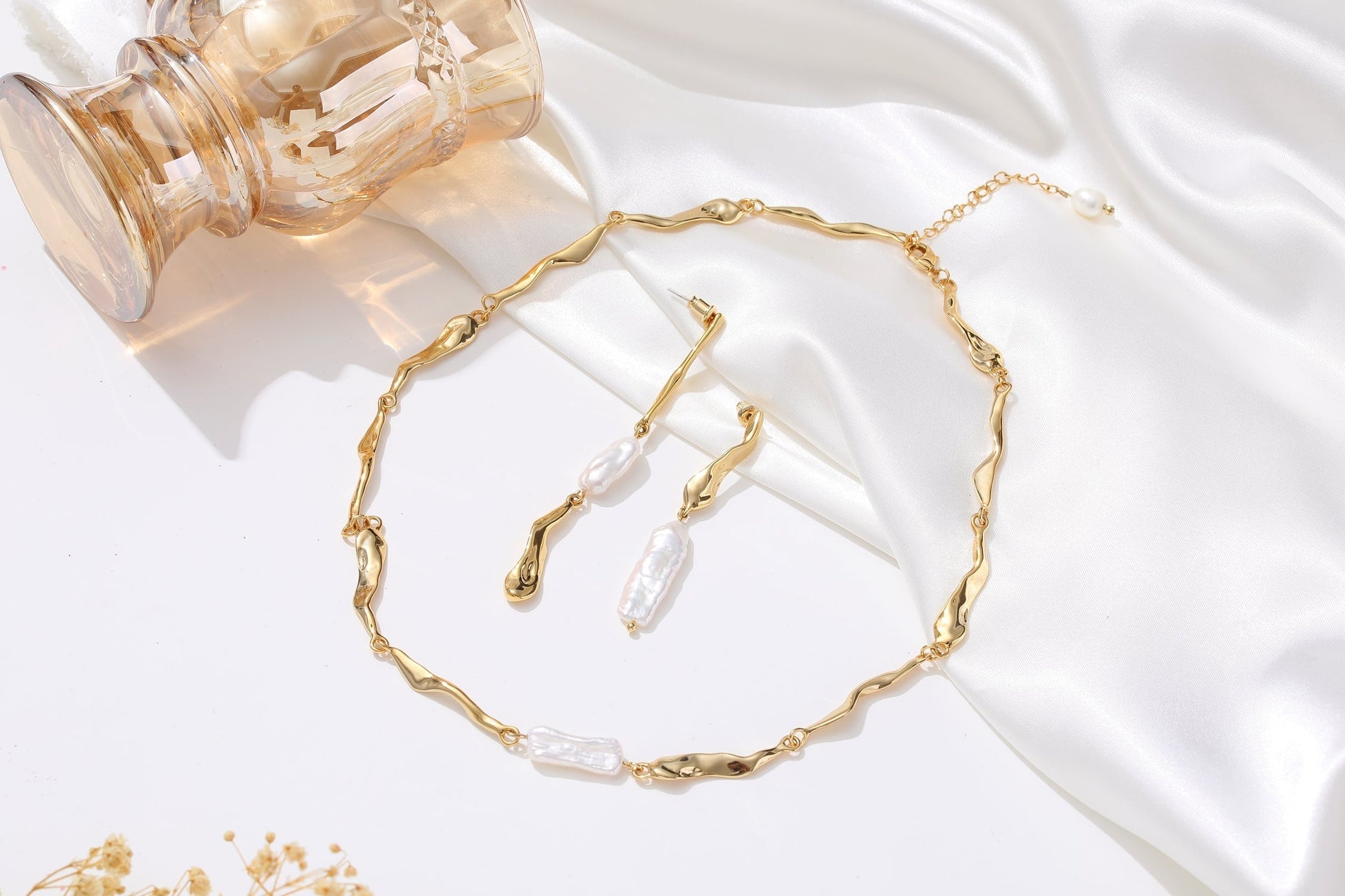 Gold Molten Baroque Pearl Choker Necklace